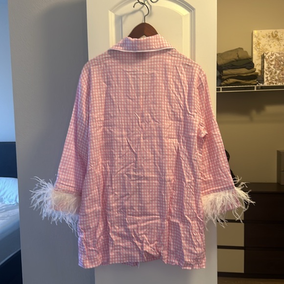 Sleeper pajama set with feather pants size large
Pink Vichy - Picture 5 of 6